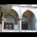 Rest der Kacheln, deretwegen die Moschee die Blaue genannt wird